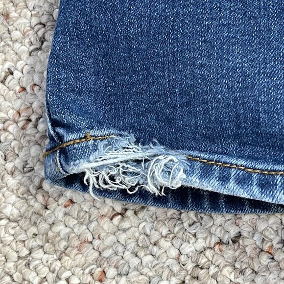 Lucky Brand Jeans Charlie Baby Boot Size 8/29 Low Rise Med Wash - Picture 3 of 7